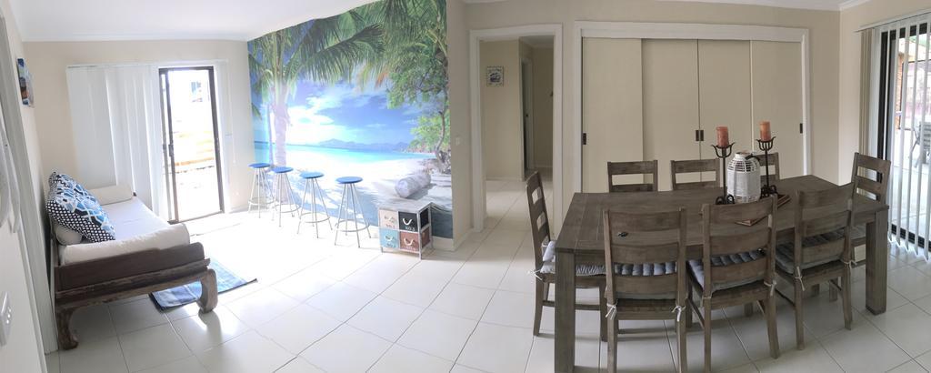 Beach House Getaway 2 Смитс-Бич Экстерьер фото